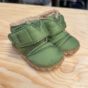 TOMS Baby Booties size 3